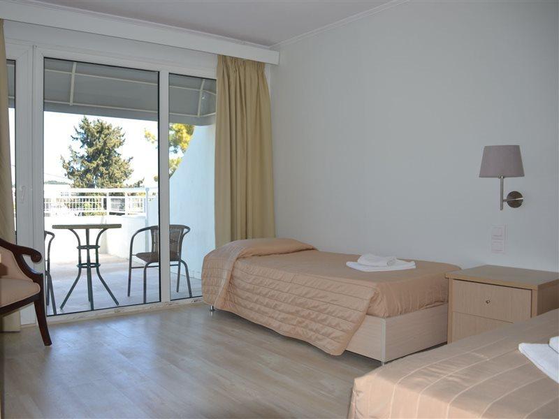 Alexandros Hotel Perama  Exterior foto